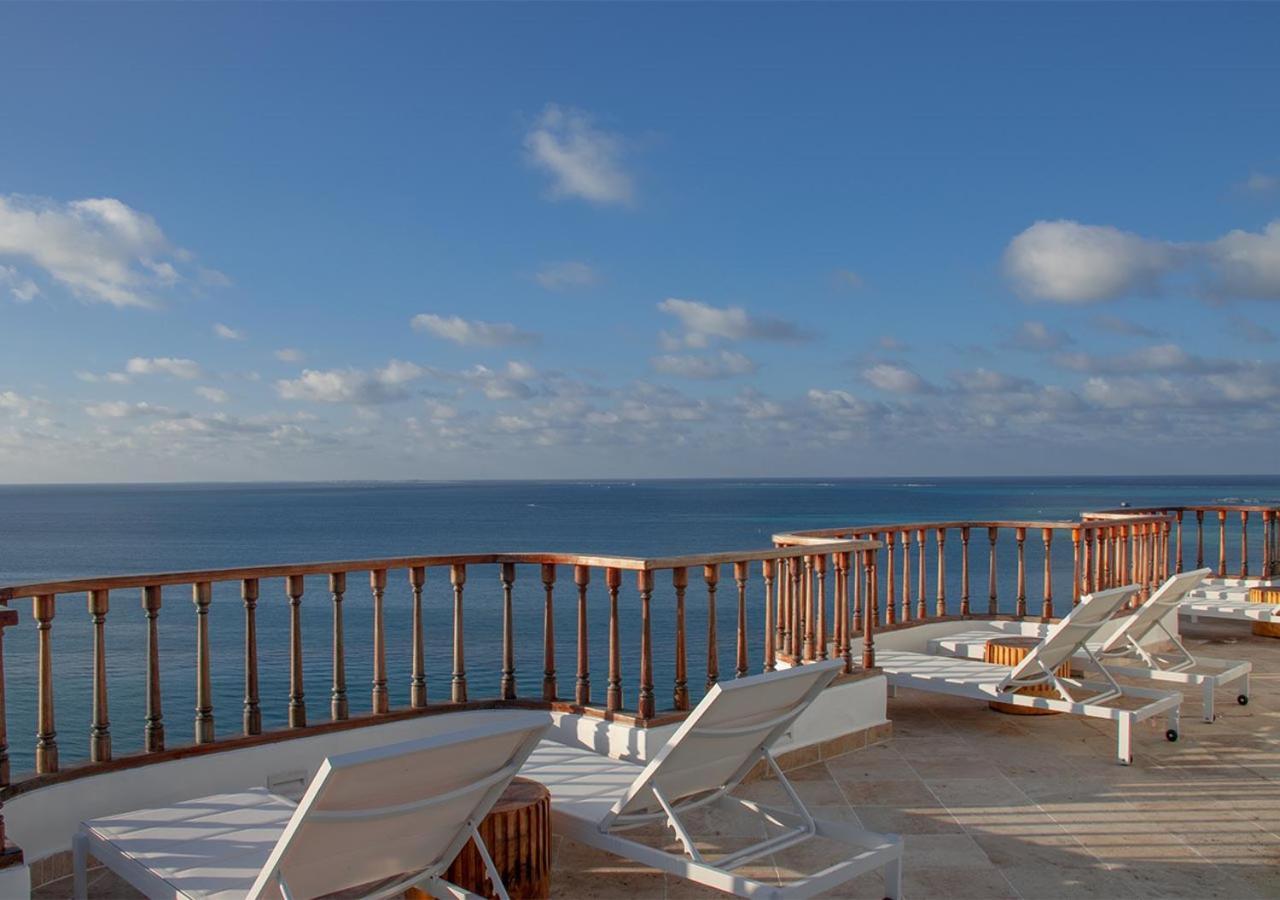 Stone Hotels Dhiffushi Buitenkant foto